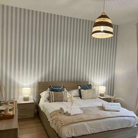 公寓 Casa Jouy Con Giardino A Due Passi Dal Mare 西维尔诺瓦·马尔凯